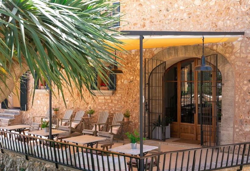 هتل Cal Secretari Vell   Turismo De Interior