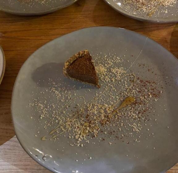 فندق Can Carbó De Peralada