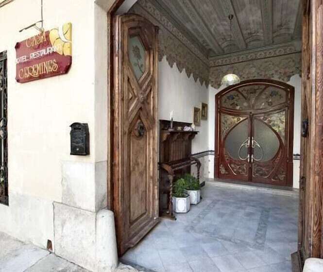 هتل Casa Ceremines