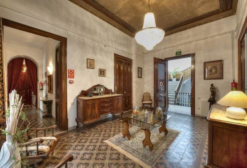 هتل Casa Ceremines