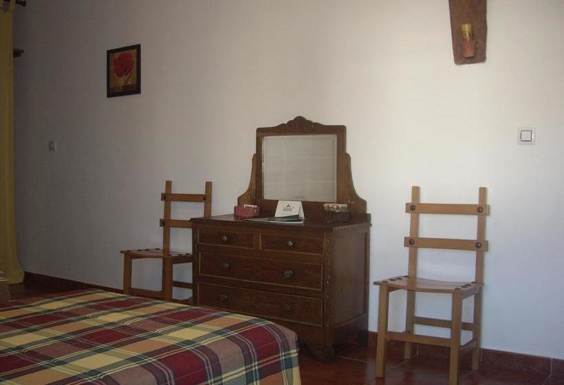 هتل Casa De Aldea La Casona De Los Valles