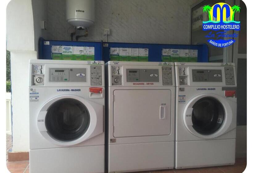 فندق Complejo Hostelero La Fuente