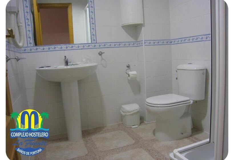 فندق Complejo Hostelero La Fuente