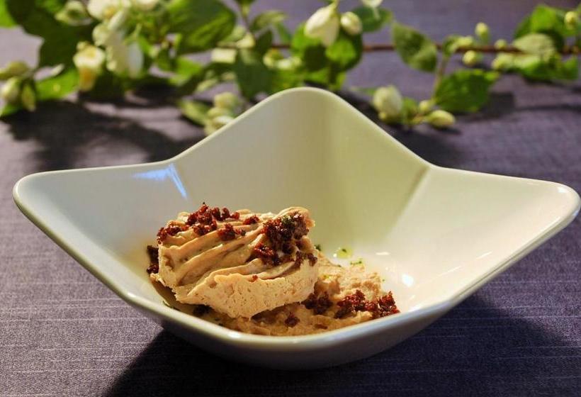 Отель Días De Luna