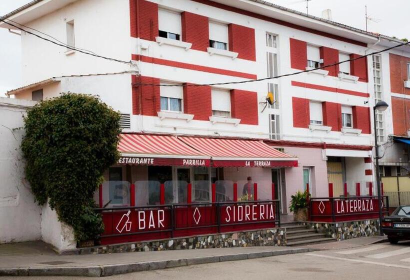 هتل El Horreo De Aviles
