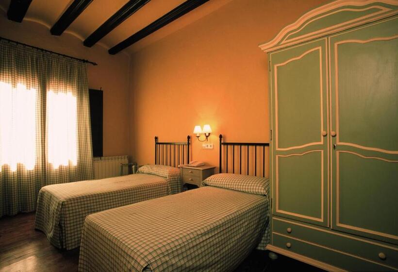 فندق Posada Del Almudí
