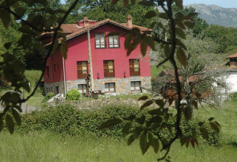 هتل Rural El Texu
