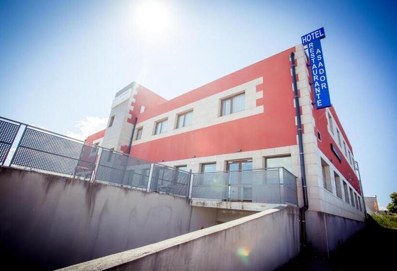 هتل Villa De Cárcar