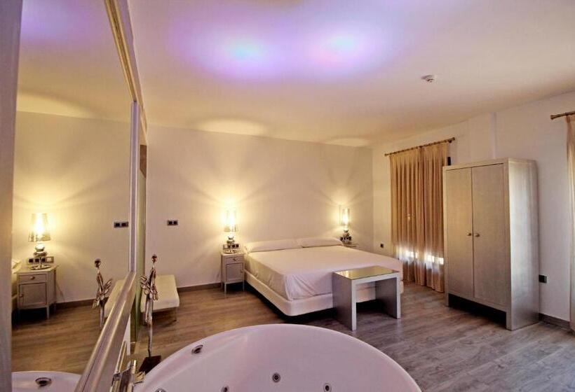 فندق Villa Xarahiz