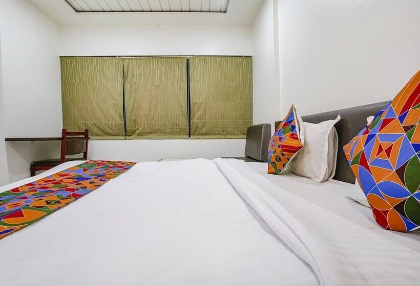 Fabhotel Panchsheel