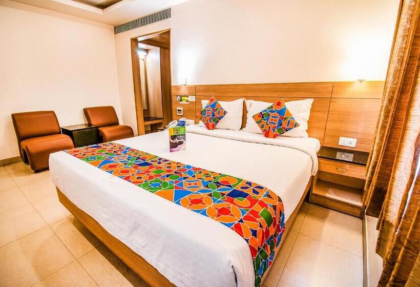 Fabhotel Prime Royal Castle   Nr Coimbatore North Railway Station