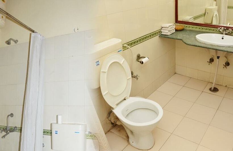 Fotos del hotel Karnot Mahal:  5