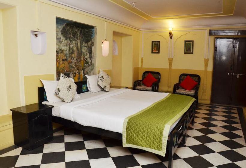 Fotos del hotel Karnot Mahal:  12