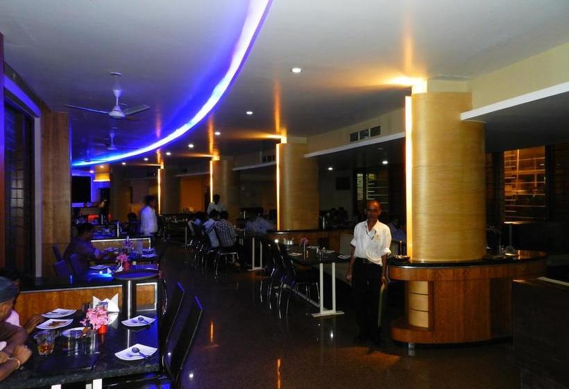 酒店 Rock Regency Hampi
