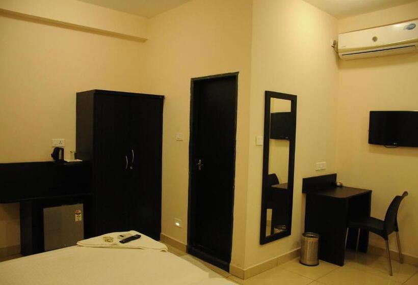 בית מלון כפרי Sri Krishna Residency