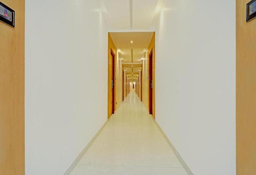 هتل Treebo Vinayak Inn