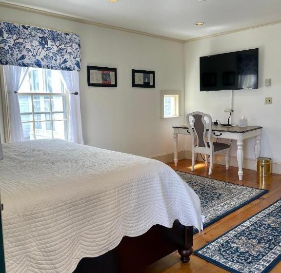 ベッドアンドブレックファースト Clark Currier Inn