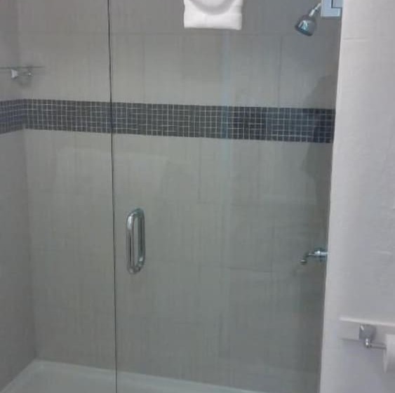 تختخواب و صبحانه Rio Vista Inn & Suites Santa Cruz