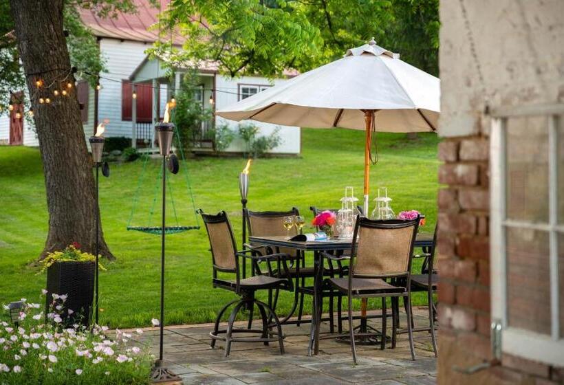 住宿加早餐  South Court Inn