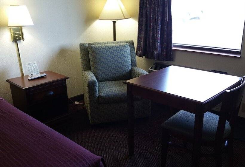 Отель Hoosier Inn Portland