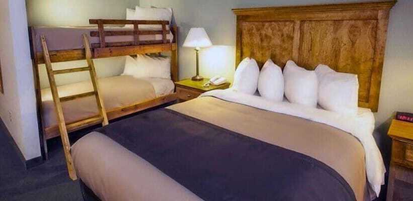 فندق Junction Inn Suites & Conference Center