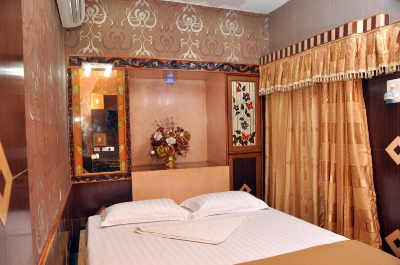فندق Shri Swarna S Palace   A Business Class