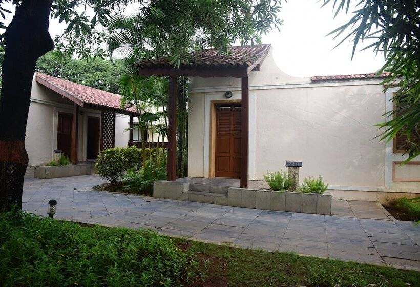 Radisson Blu Resort & Spa Alibaug