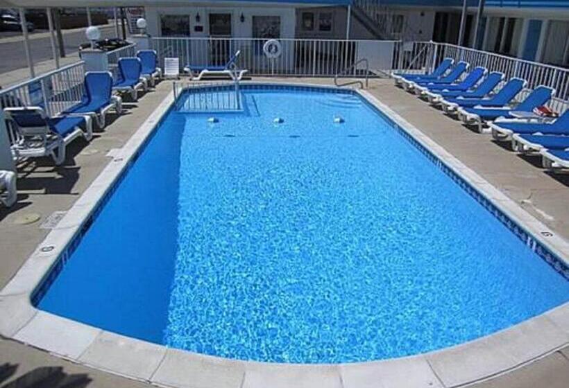 استراحتگاه Apollo Motel
