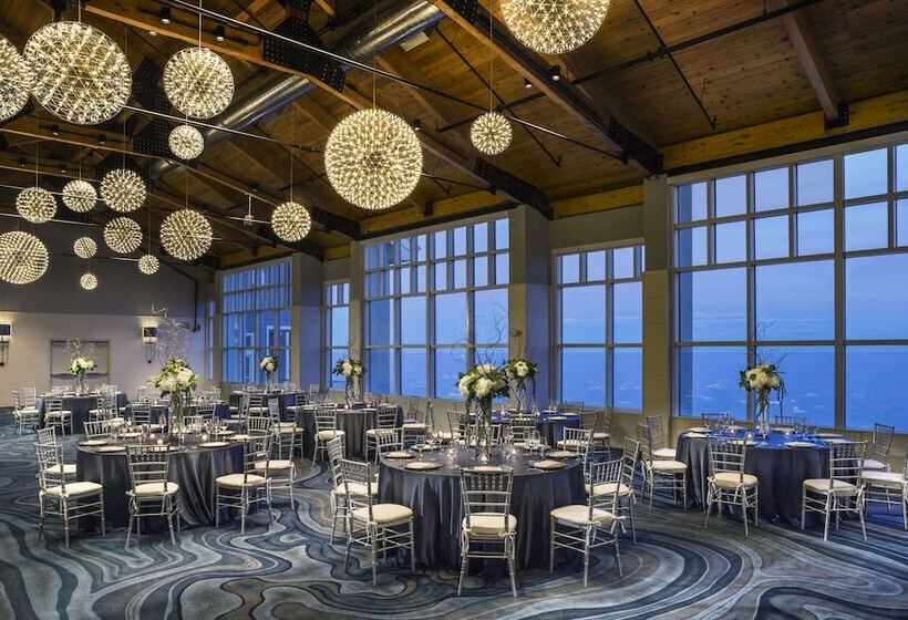 منتجع Cliff House Maine