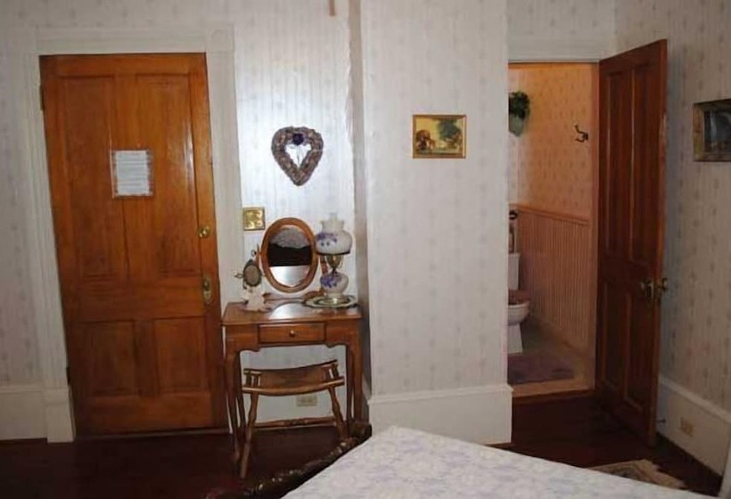 Angel Rose Bed & Breakfast