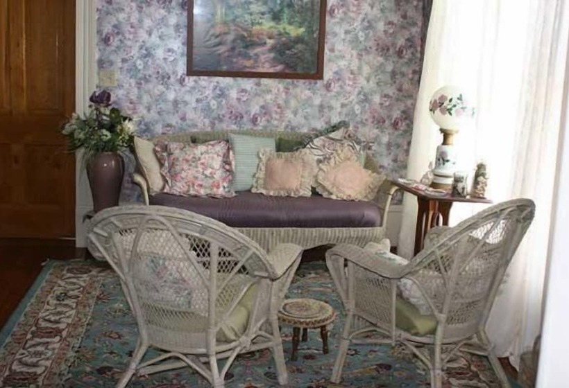 Angel Rose Bed & Breakfast