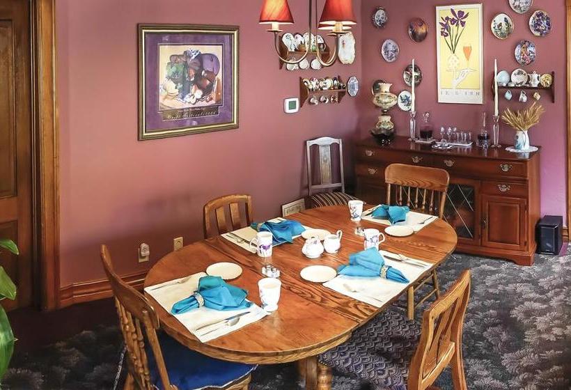 مبيت وإفطار Iris Inn
