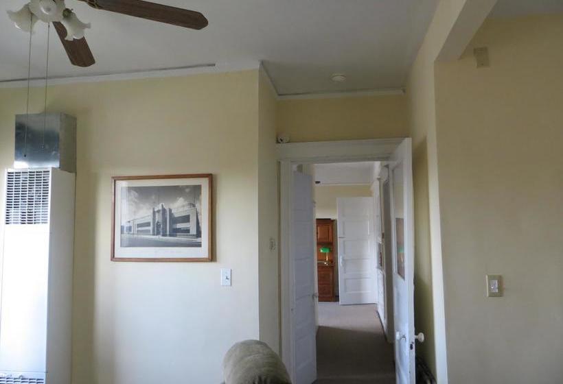 צימר The Polo Inn Bridgeport U.s.a