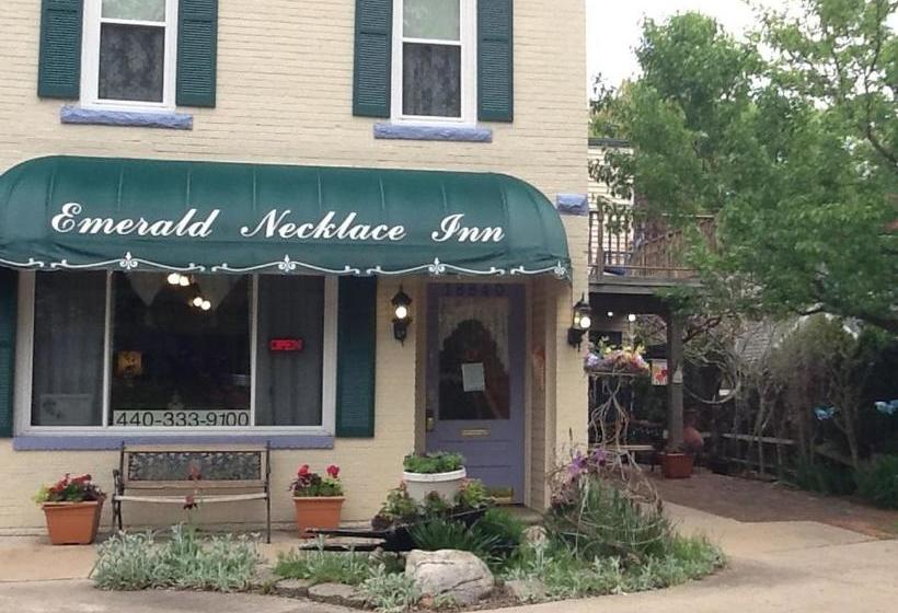 Emerald Necklace Inn Bed And Breakfast