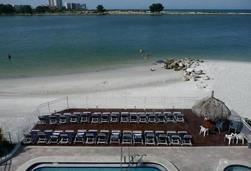 Gulfview Hotel   On The Beach