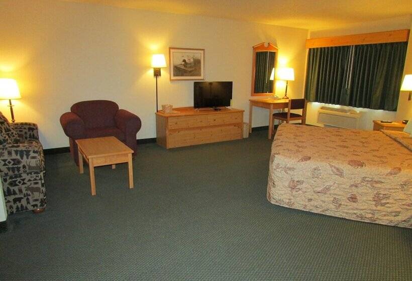 فندق Shell Lake Lodge, A Travelodge By Wyndham