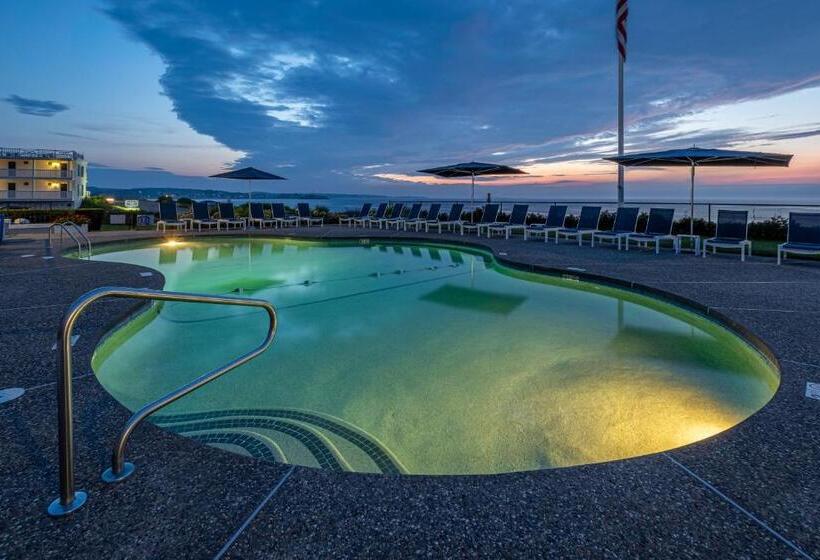 Отель Atlantis Oceanfront Inn Gloucester