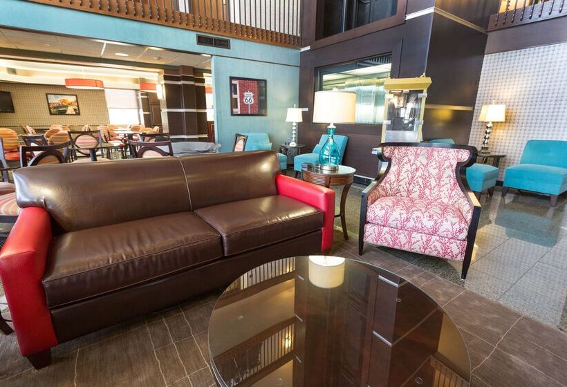 هتل Drury Inn & Suites Springfield Mo