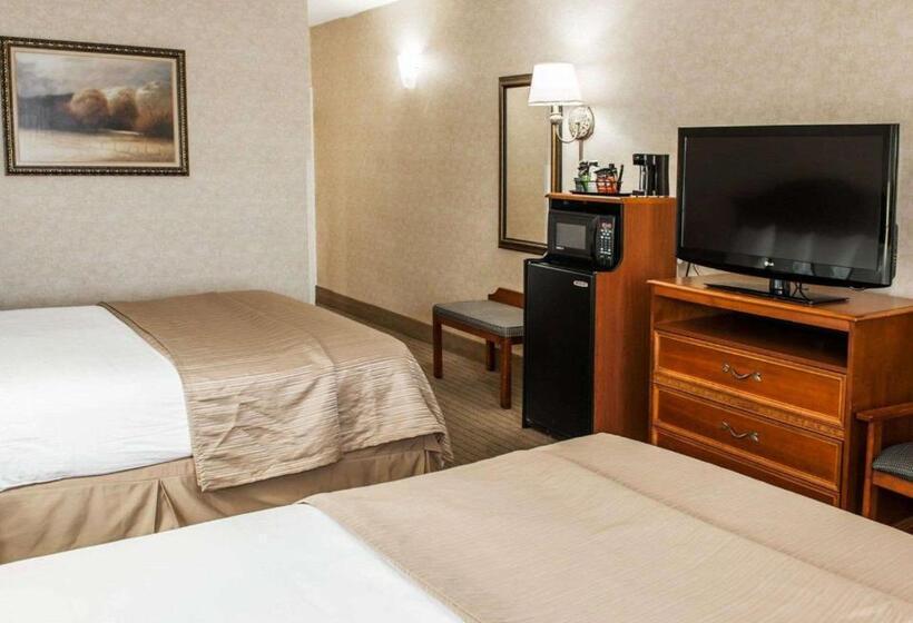 فندق Quality Inn Castleton