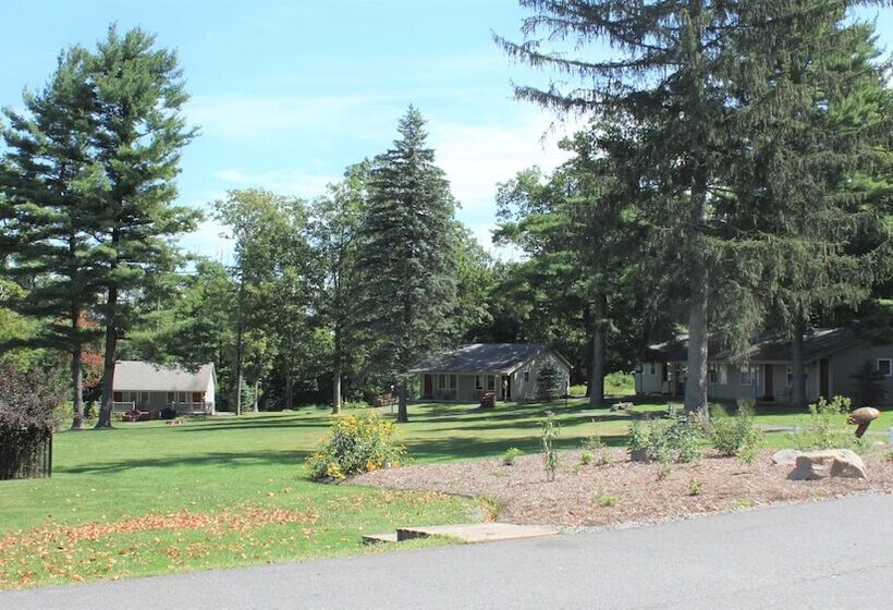 Отель Woodfield Manor   A Sundance Vacations Property