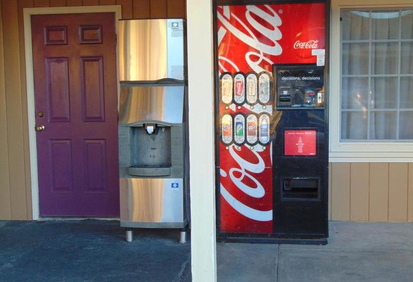 汽车旅馆 Budget Inn Lake Oroville