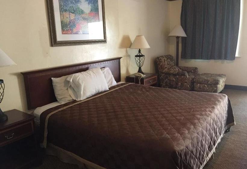 מוטל Deluxe Inn  Statesboro