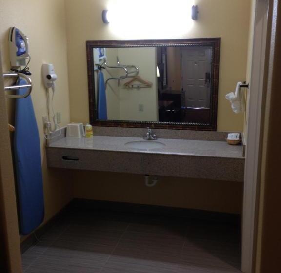 모텔 Executive Inn