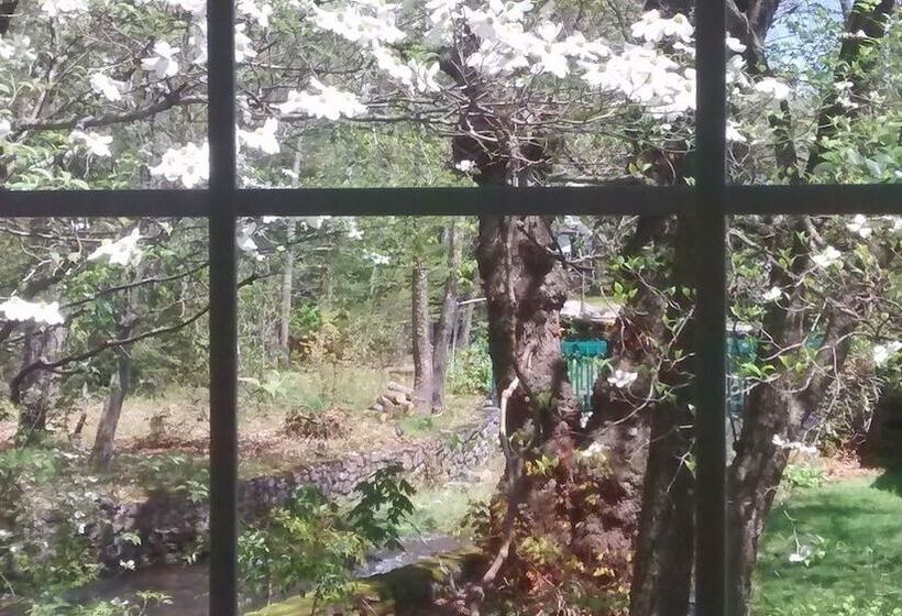 مُتل Five Star Inn