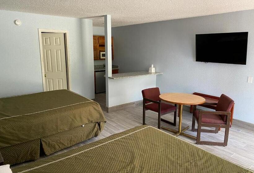 مُتل Razorback Inn