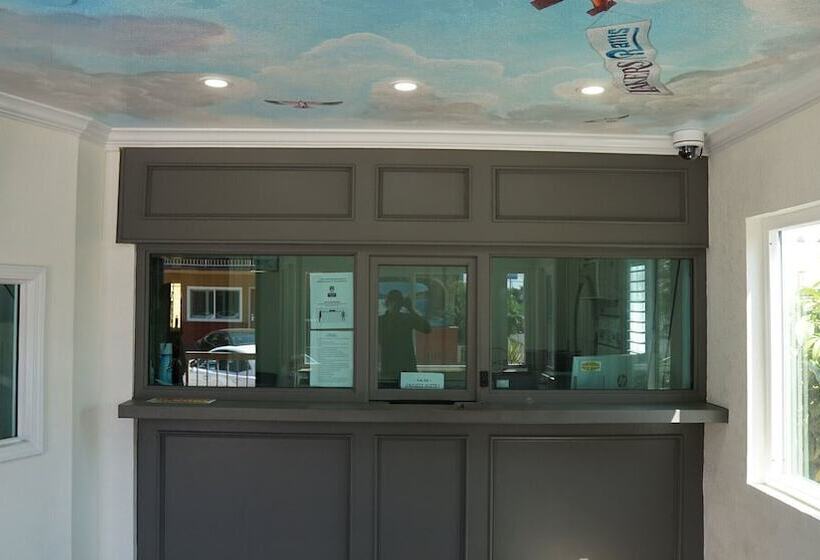 مُتل Sea Breeze Inn  Lax Airport, Los Angeles