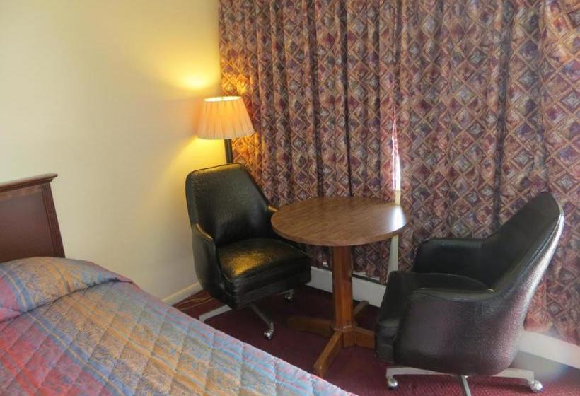 مُتل Traveler's Lodge
