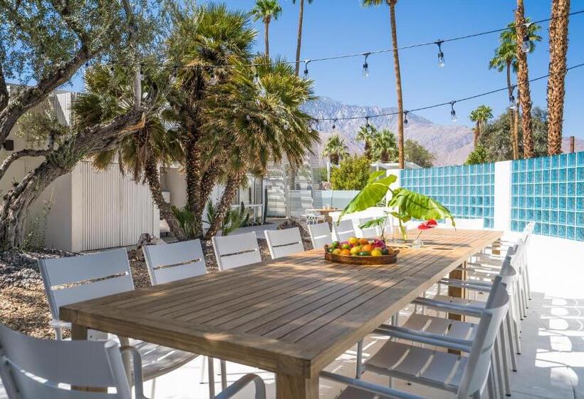 استراحتگاه Monkey Tree Hotel By Avantstay Stylish Hotel In Palm Springs W Pool