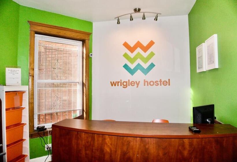Wrigley Hostel  Adults Only