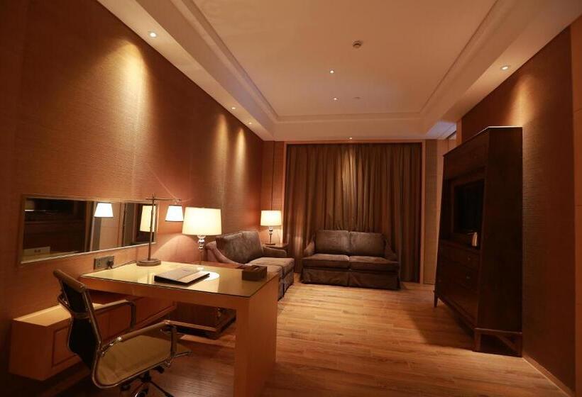 هتل Gloria Resorts Jingdezhen Xishan Lake